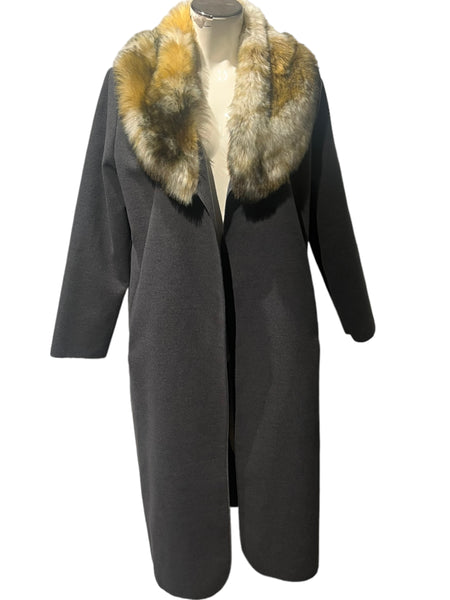 MISSPAP.CO.UK Grey Open Jacket with Faur Fur Trim Size S/M