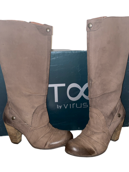 VIRUS $345.00 Leather "Whyte" Tall Boots in Gibone Model 72401 Size 39 (9)