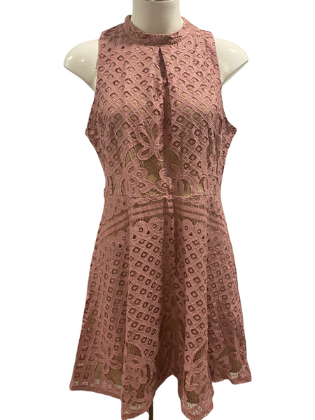 LOVE FIRE $75.00 Dusty Pink Lace High Neck Dress with Nude Liner Size XL (Fits smaller, like a M/L)